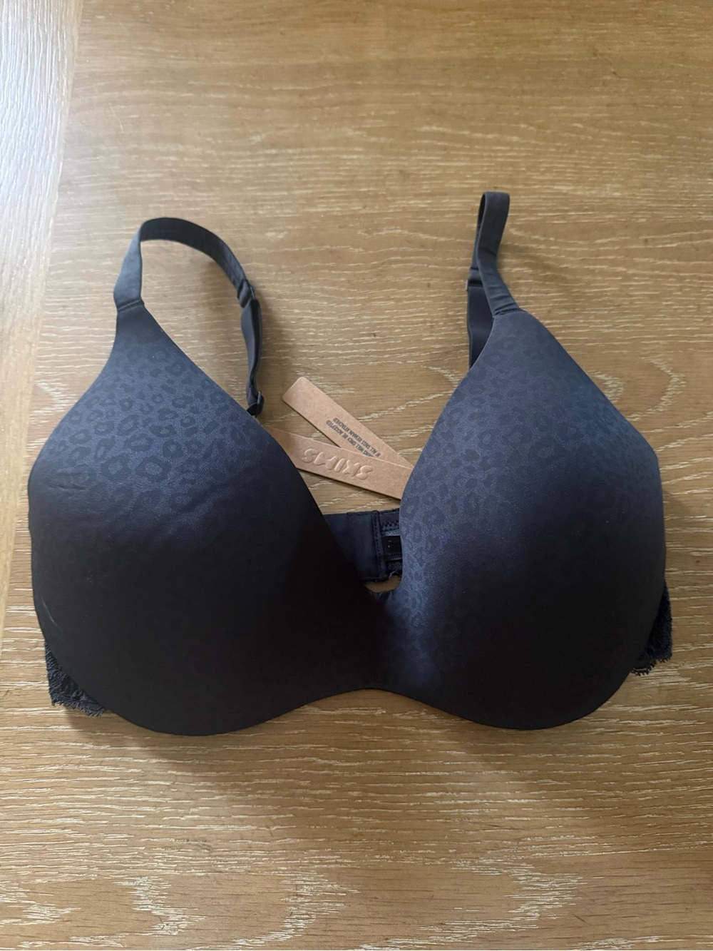 SKIMS Wireless Form Push-Up Plunge Bra in Black Leopard-Jacquard